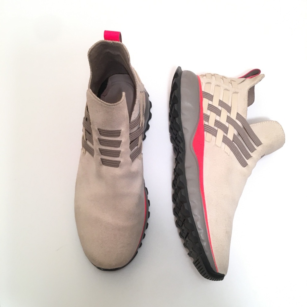 GrandExplore All Terrain Chukka Sneaker